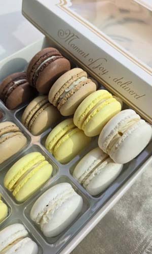 قیمت شیرینی ماکارون در اصفهان